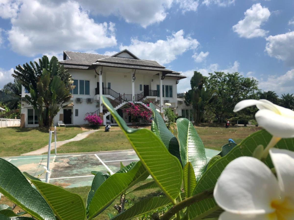 Nadivana Serviced Apartments Ao Nang Esterno foto